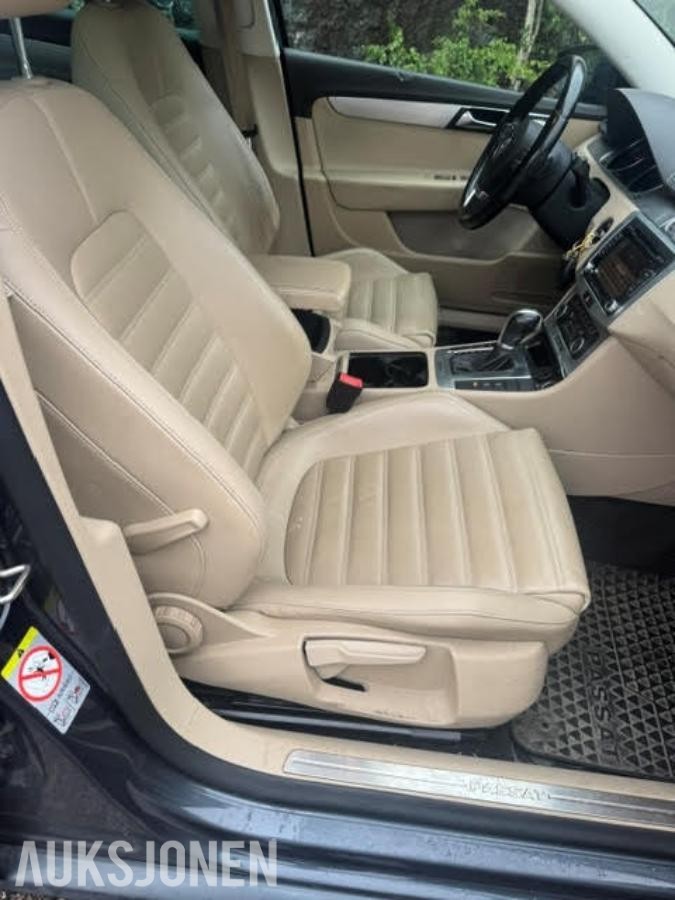2011 Volkswagen Passat Highline 2.0 TDI 170hk 4MOTION Automat, Soltak